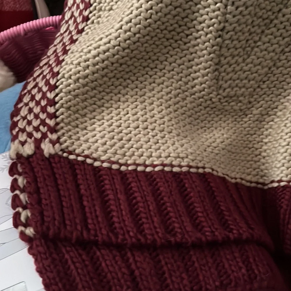 NWT Vince Camuto Scarf 🧣 - Picture 2 of 5